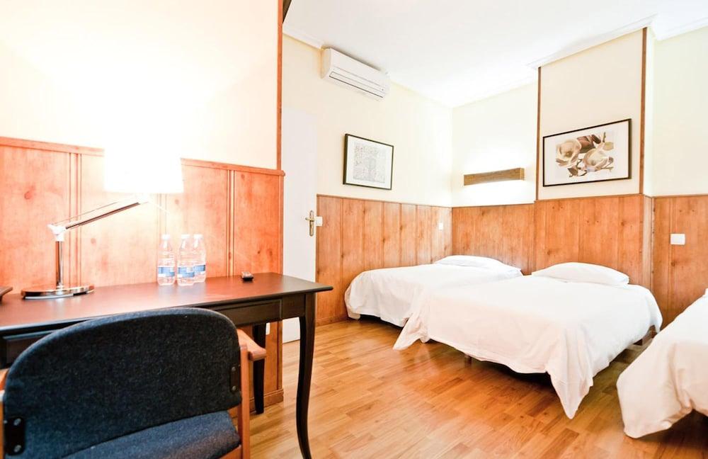 מדריד Hostal Asuncion מראה חיצוני תמונה