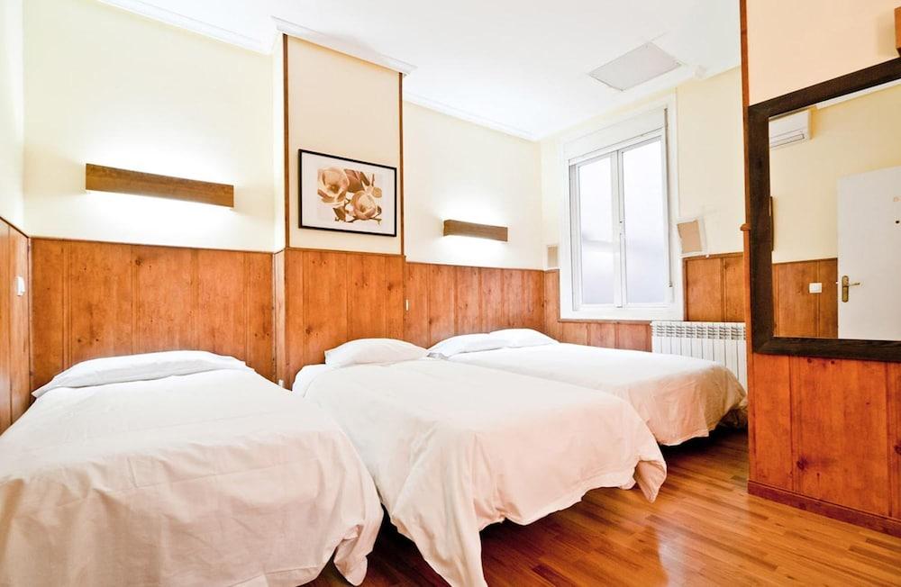 מדריד Hostal Asuncion מראה חיצוני תמונה
