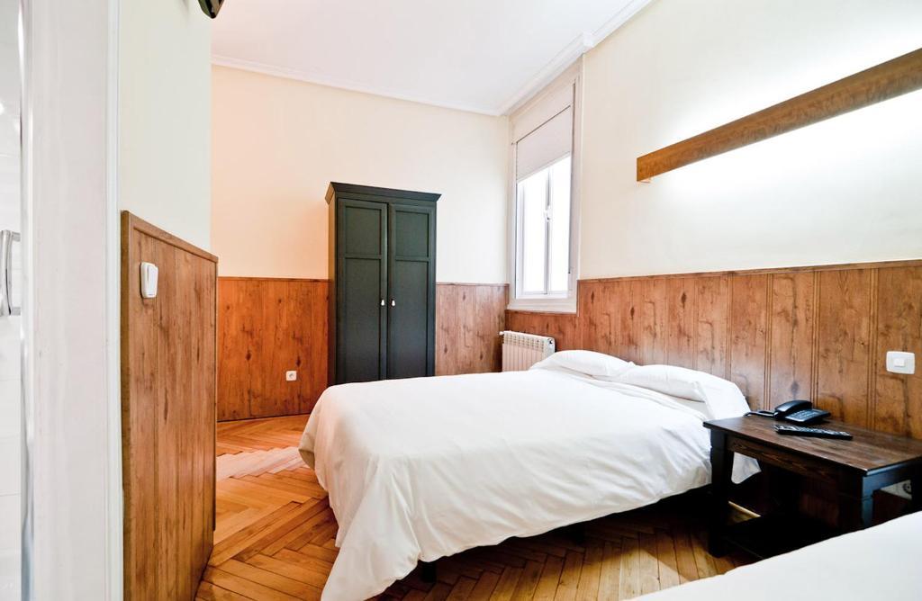 מדריד Hostal Asuncion חדר תמונה