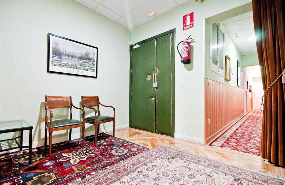מדריד Hostal Asuncion מראה חיצוני תמונה