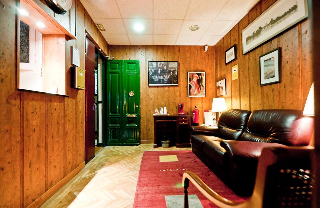 מדריד Hostal Asuncion מראה חיצוני תמונה